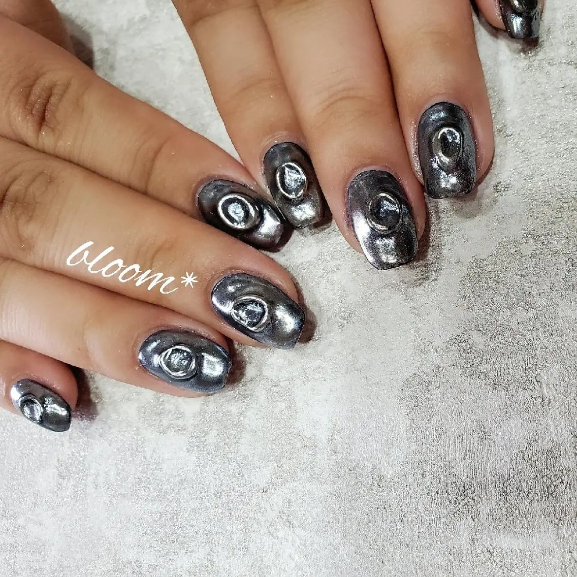 ネイル 持ち込み 赤色 bloom *のネイルデザイン