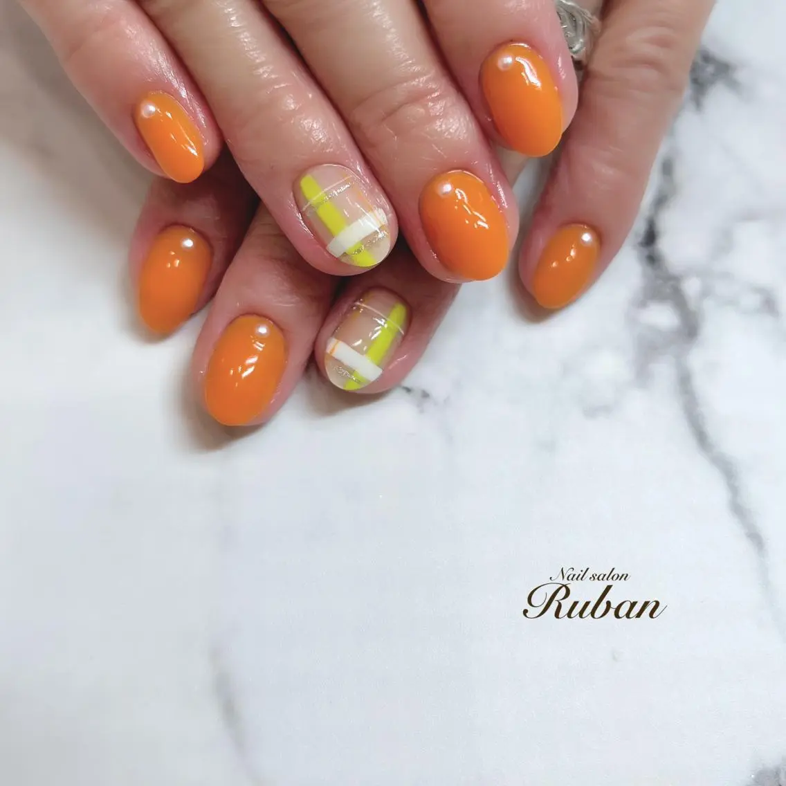 ネイル オレンジ Nail salon Rubanのネイルデザイン