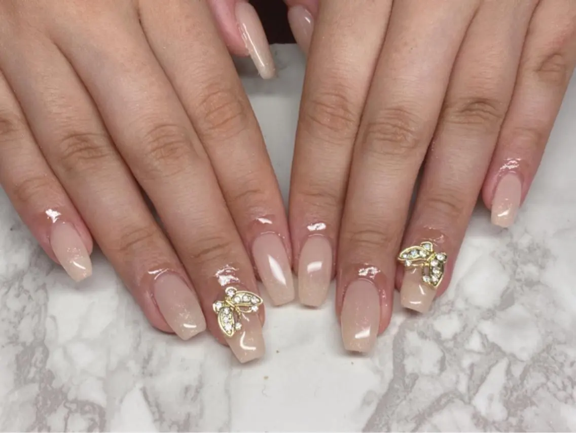 ロング ネイル ハンドネイル Beauty Salon Lunaのエステ・リラクイメージ