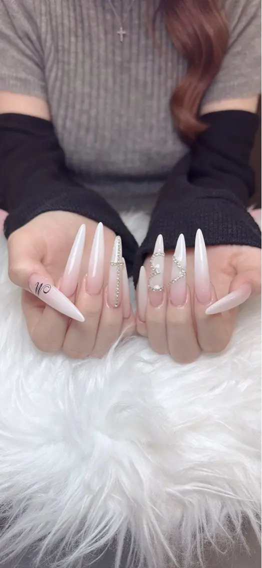 ネイル ハンドネイル hue nail1のネイルデザイン