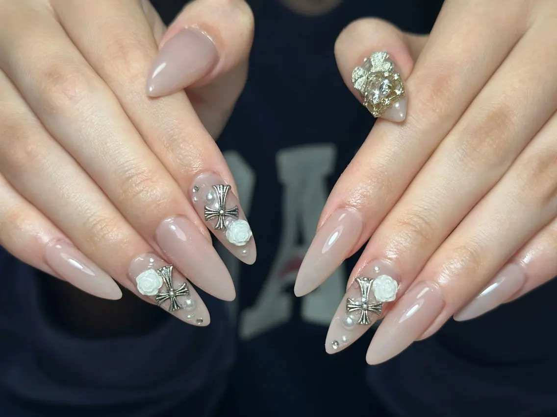 ネイル ハンドネイル 🍑 momo_nailのネイルデザイン