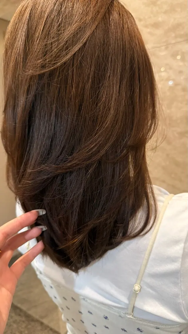 セミロング カット 🍓 JURiA 🍓のヘアスタイル
