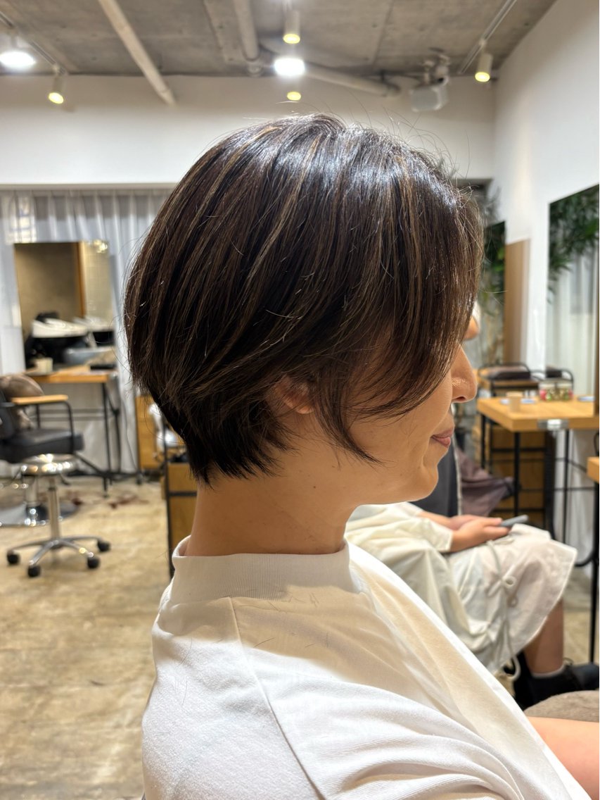 ショート カット 中西 美聖のヘアスタイル