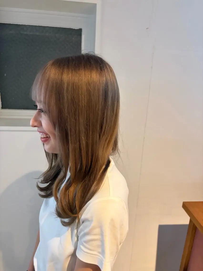 ロング カラー ベージュカラー ミルクティーベージュ 艶カラー✨レイヤー/ メンズカット田中佑季のヘアスタイル