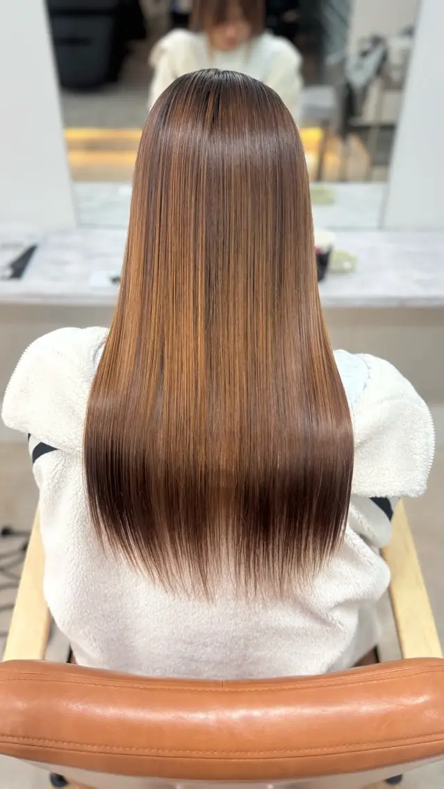 ロング Angelica Hinaのヘアスタイル