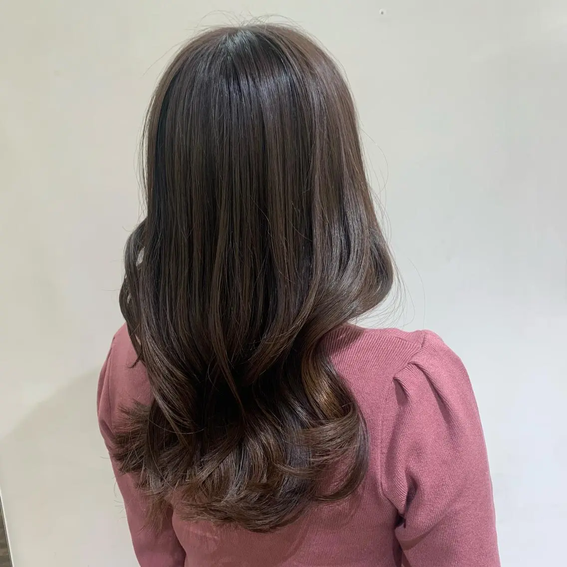 セミロング デジタルパーマ🫧 韓国風ヘア🫧サクラのヘアスタイル