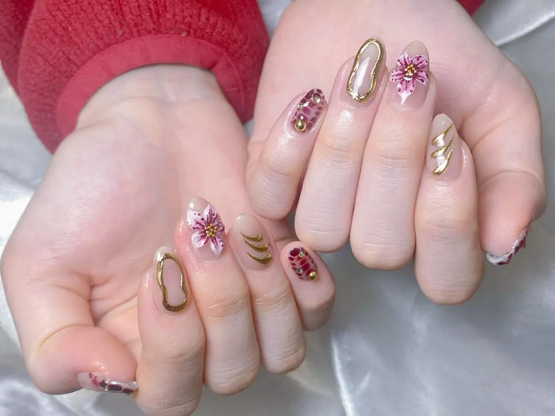 ネイル KIRA LILYのネイルデザイン