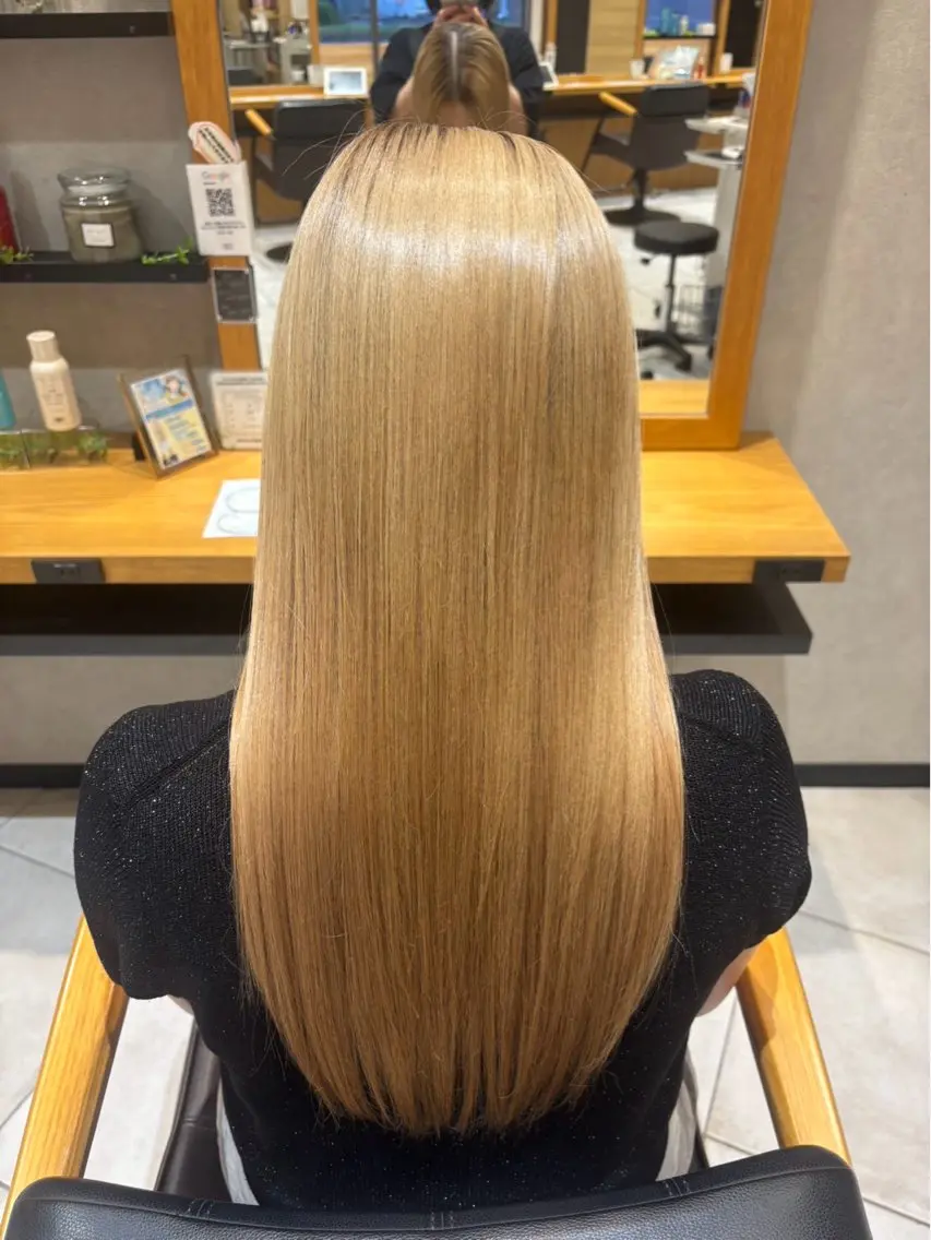 ロング トリートメント 髙木 結麻のヘアスタイル