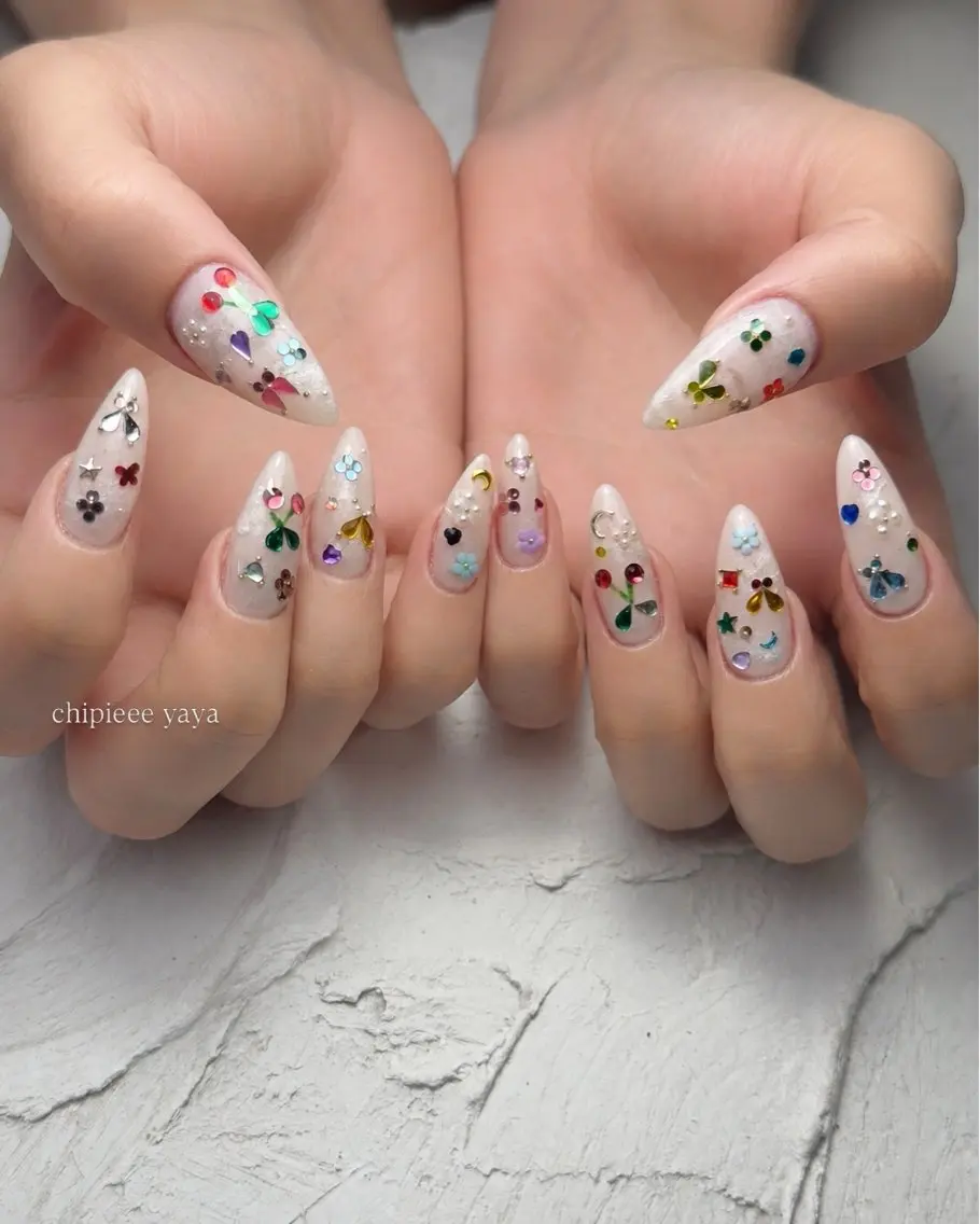 ネイル ハンドネイル Chipieee yayaのネイルデザイン
