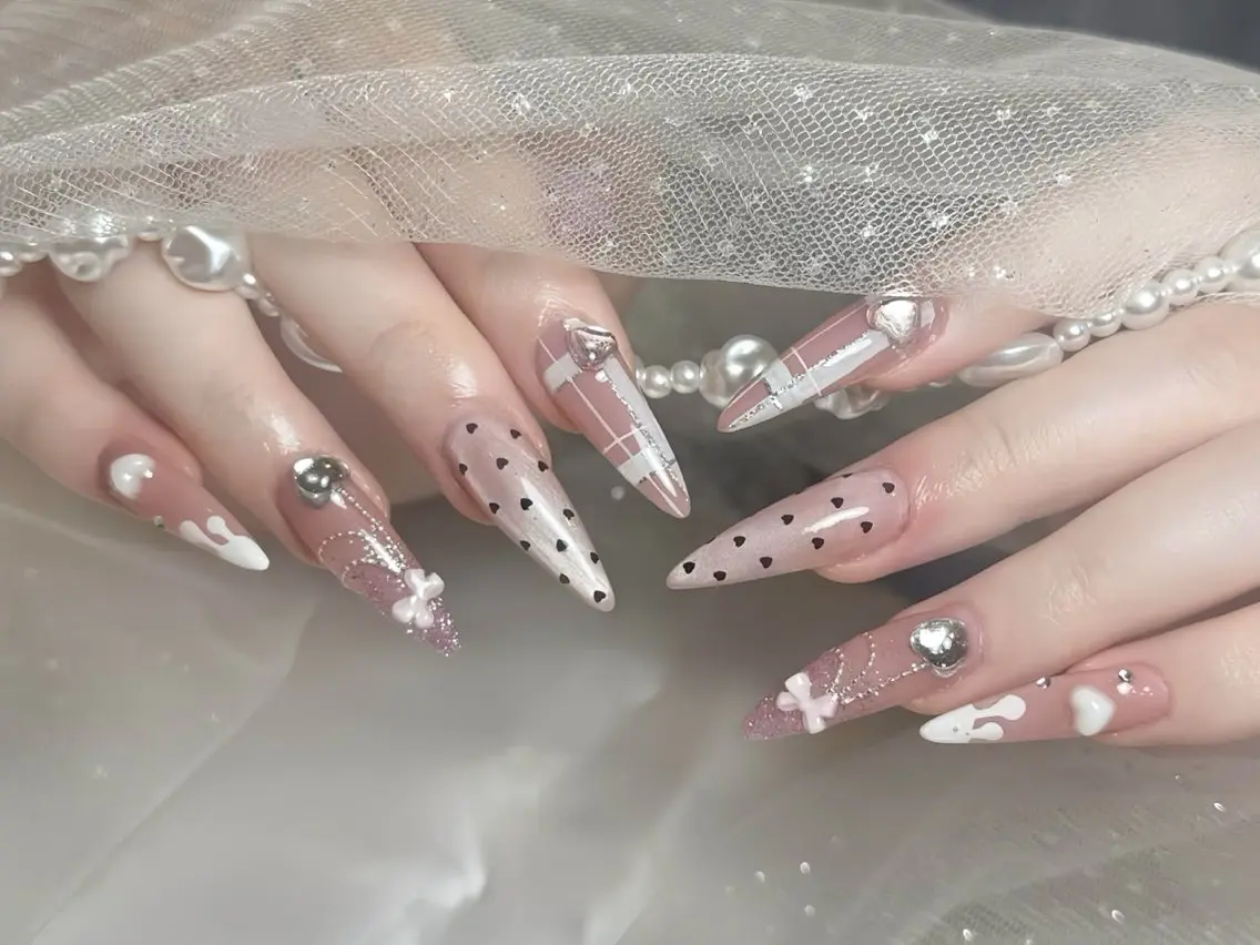 ネイル アニマル柄 べっ甲ネイル ブルー ボルドー ブラウン ハンドネイル Rin Nail 新大久保店のネイルデザイン