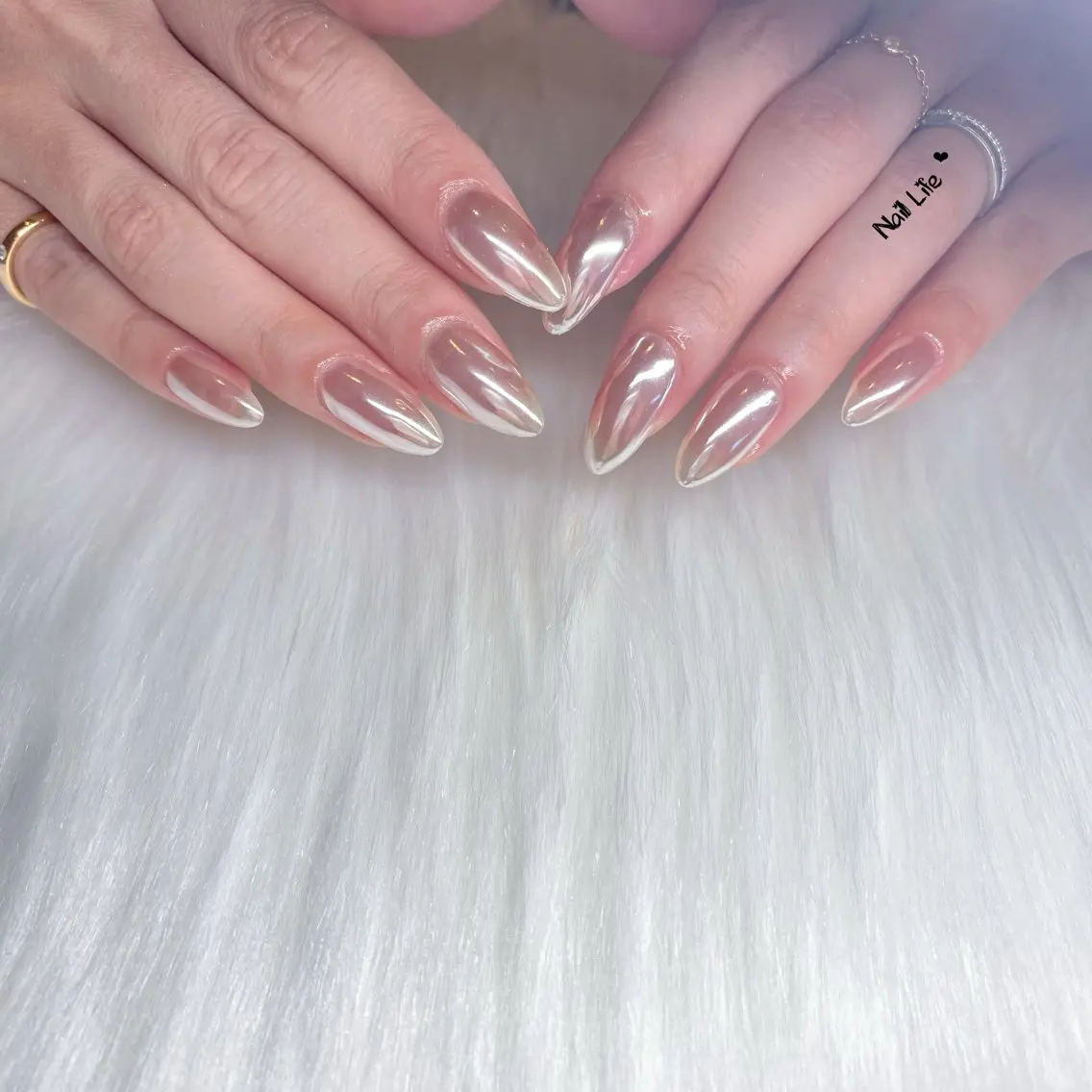 ネイル ミラーネイル Nail Lifeのネイルデザイン