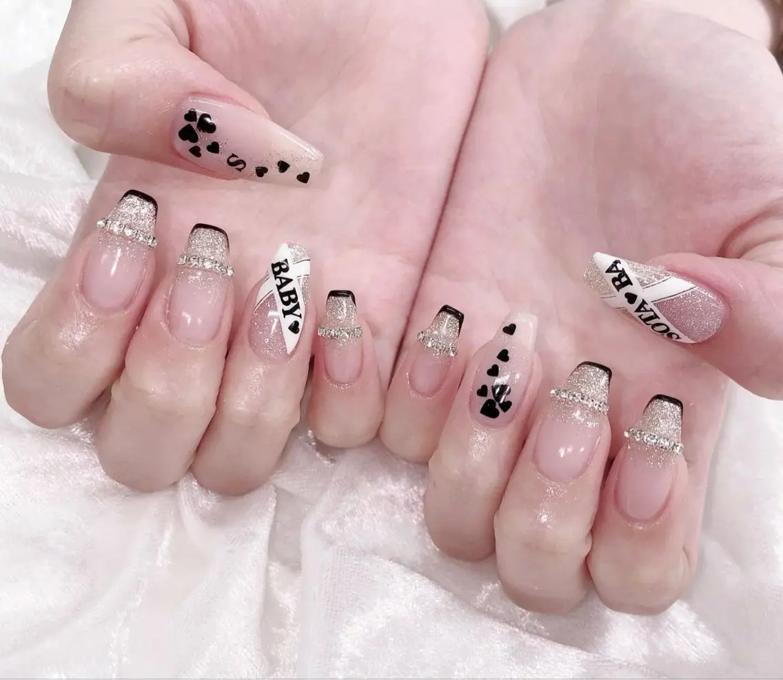 ネイル アートネイル 長さ出し フラッシュネイル フレンチネイル ジェルネイル ハンドネイル kana nailのネイルデザイン