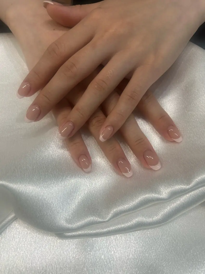 ネイル ハンドネイル 𝚜𝚘𝚛𝚊/ 練習モデル様募集中のネイルデザイン