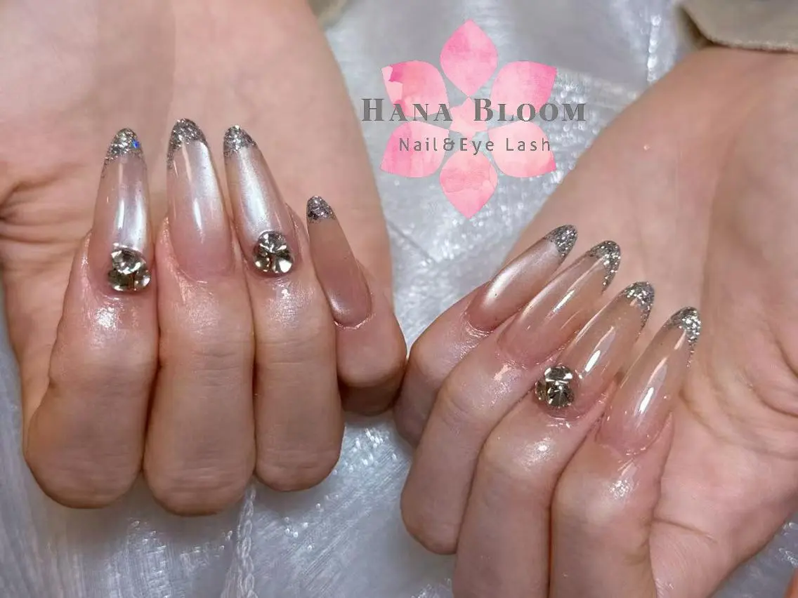 ネイル クリアネイル 長さ出し キラキラネイル 韓国ネイル ロングネイル ハンドネイル ハンドケア Hana Bloom 💖初回オフ無料のネイルデザイン