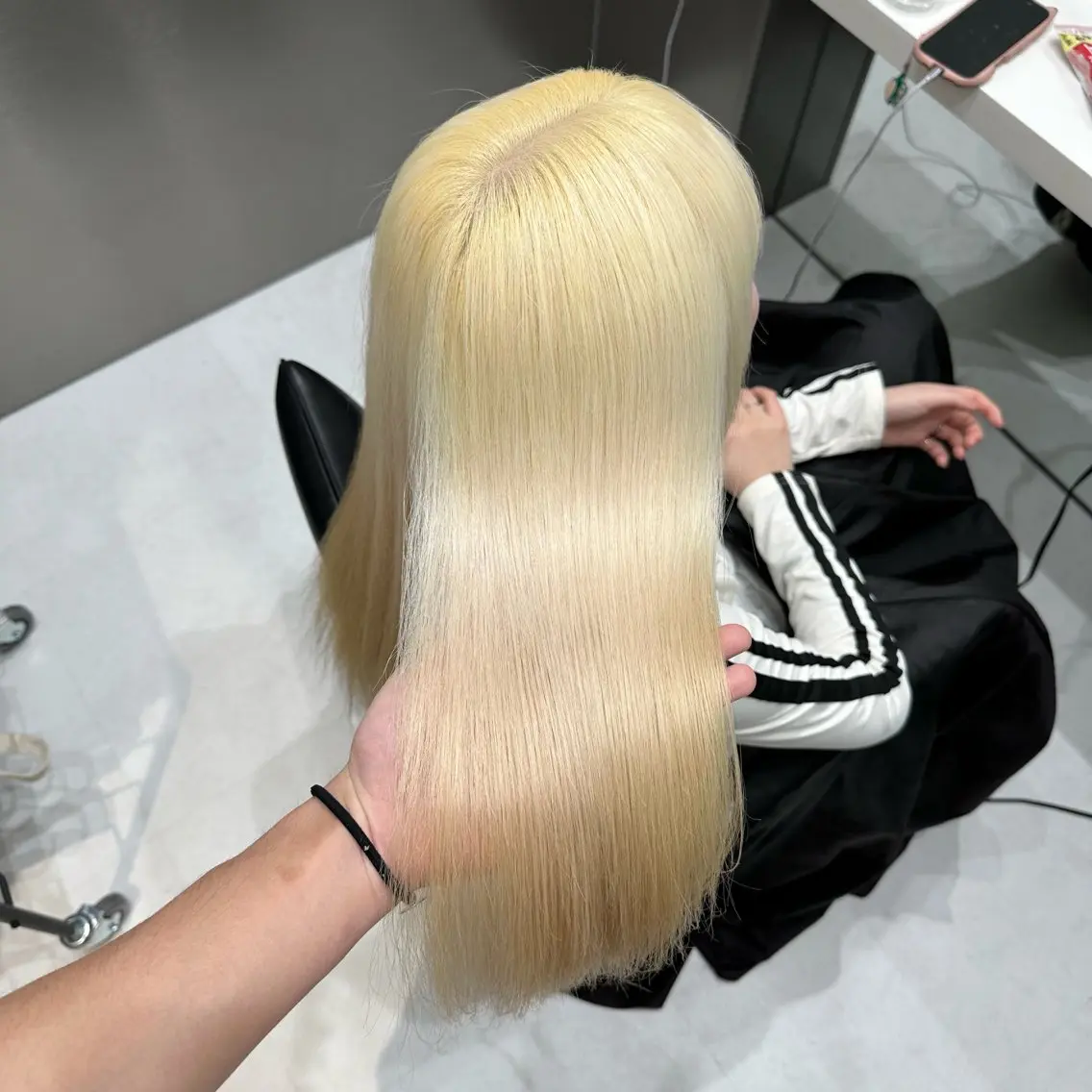 ロング カラー ヘアカラー トリートメント 💫艶ハイトーン×髪 質改善💫リュウトのヘアスタイル