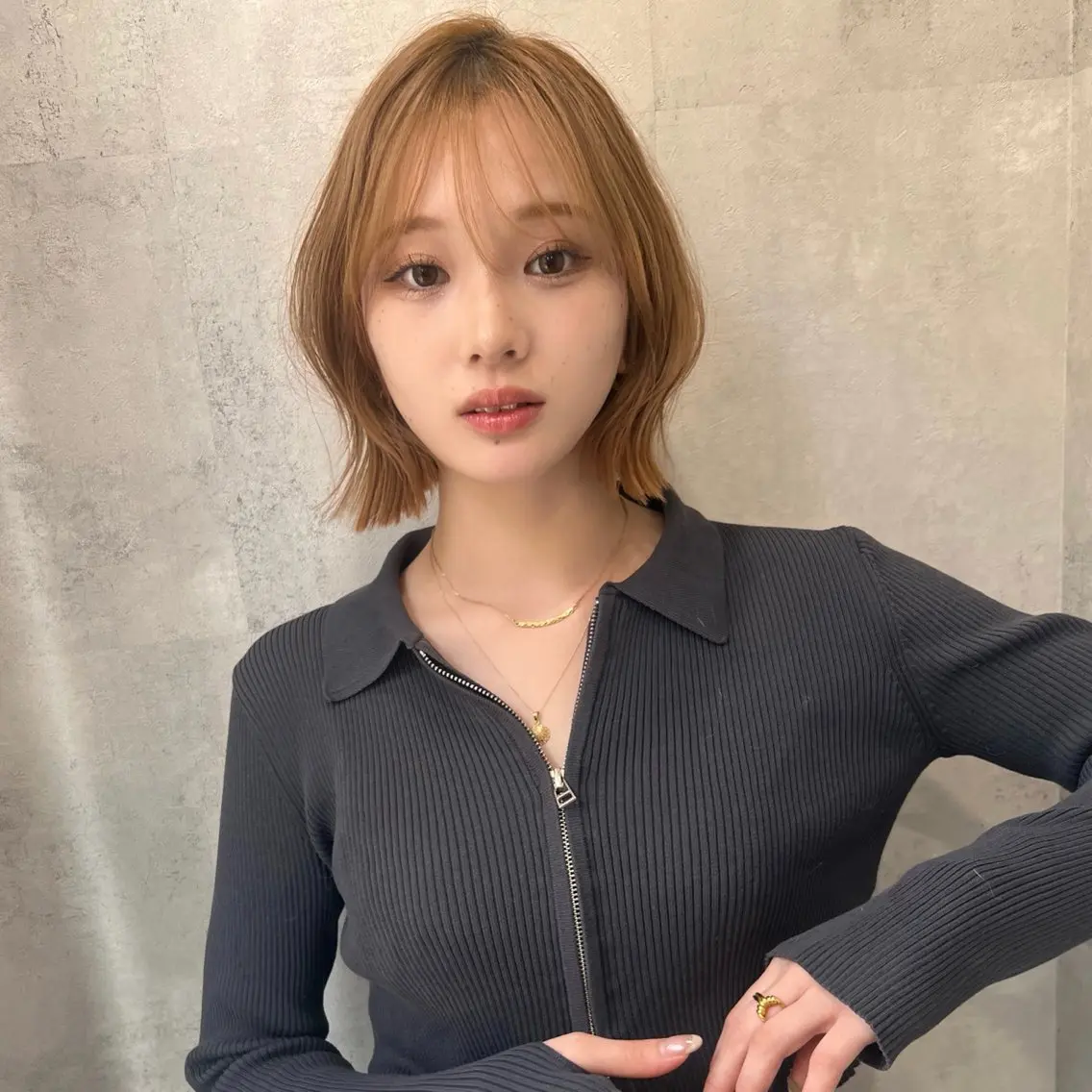 ミディアム ボブ くびれヘア カット ヘアカラー トリートメント レイヤー/韓国ボブ レイヤーボブ/住吉のヘアスタイル