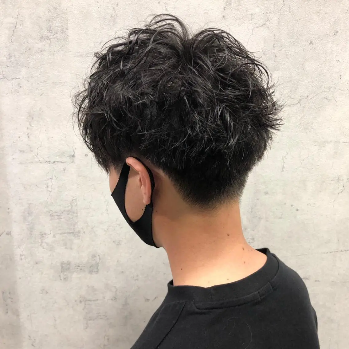 ショート パーマ メンズ メンズパーマ メンズスパイラルパーマ スパイラルパーマ TOSHIKI｜ 上福岡メンズ｜副店長のヘアスタイル
