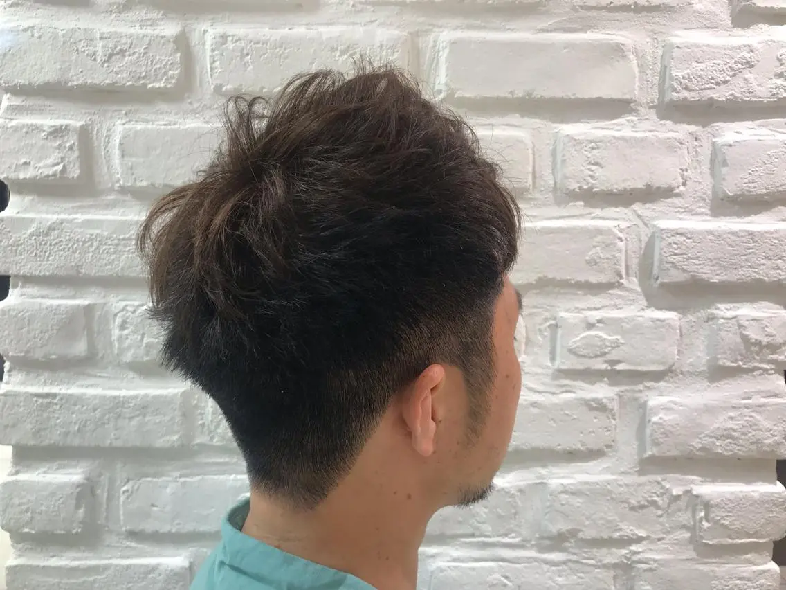 カラー メンズ アッシュ ブラウンカラー 【暖色カラー特化】 中山由梨のヘアスタイル