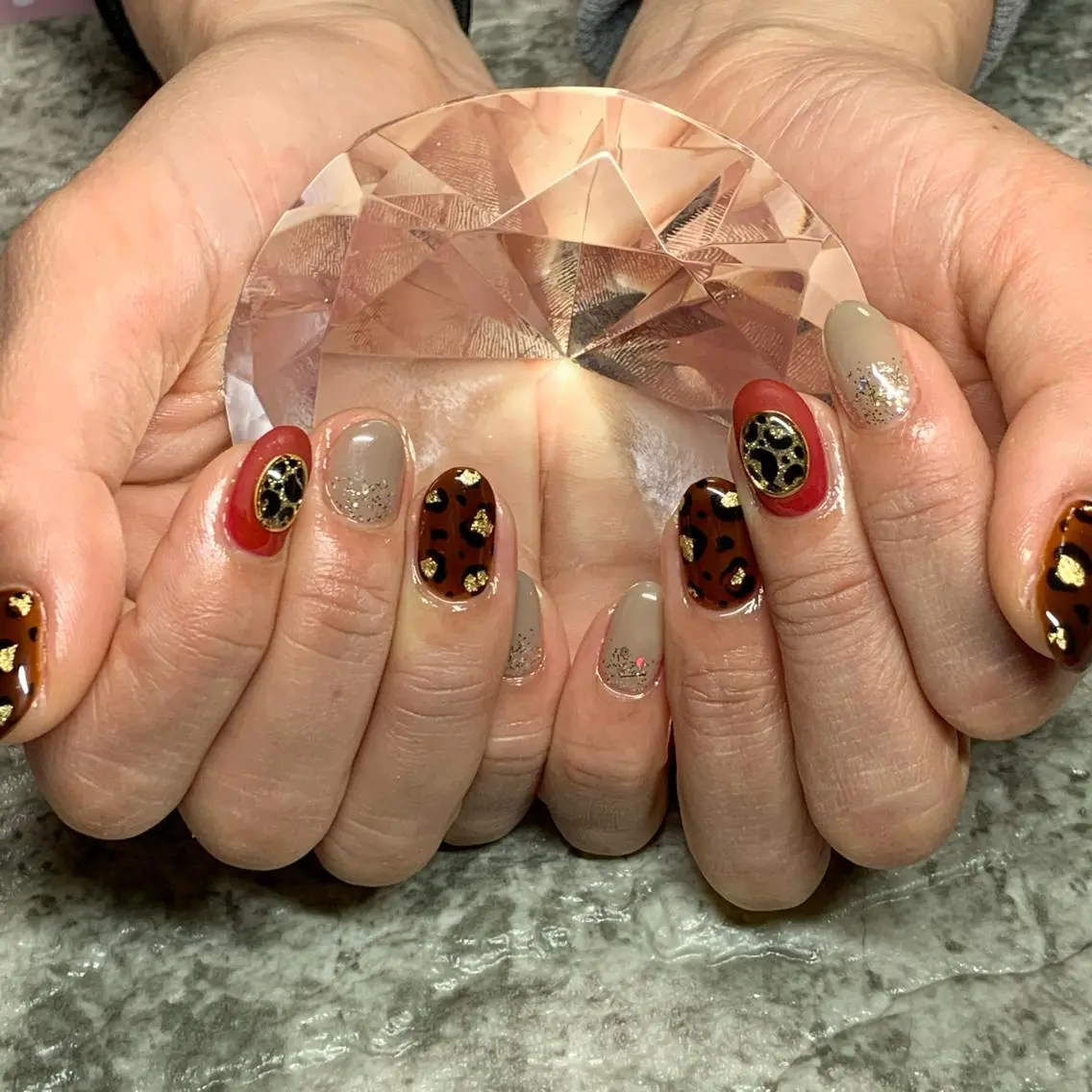 ネイル RuxuryNail ／RiAnnaのネイルデザイン