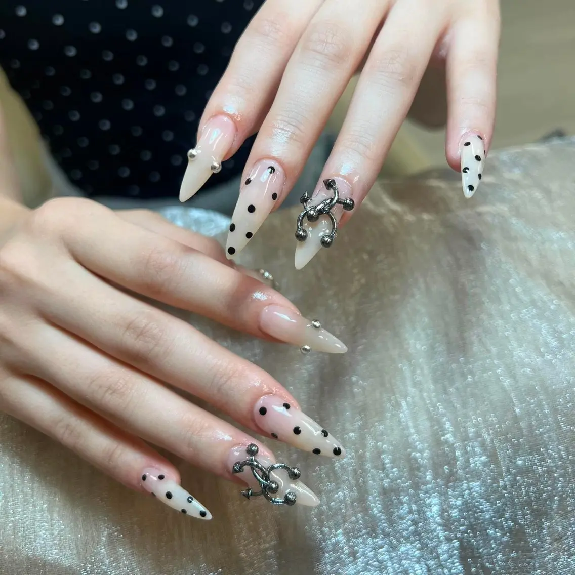ネイル ハンドネイル ANH NAIL ゴテゴテ専門店💎のネイルデザイン