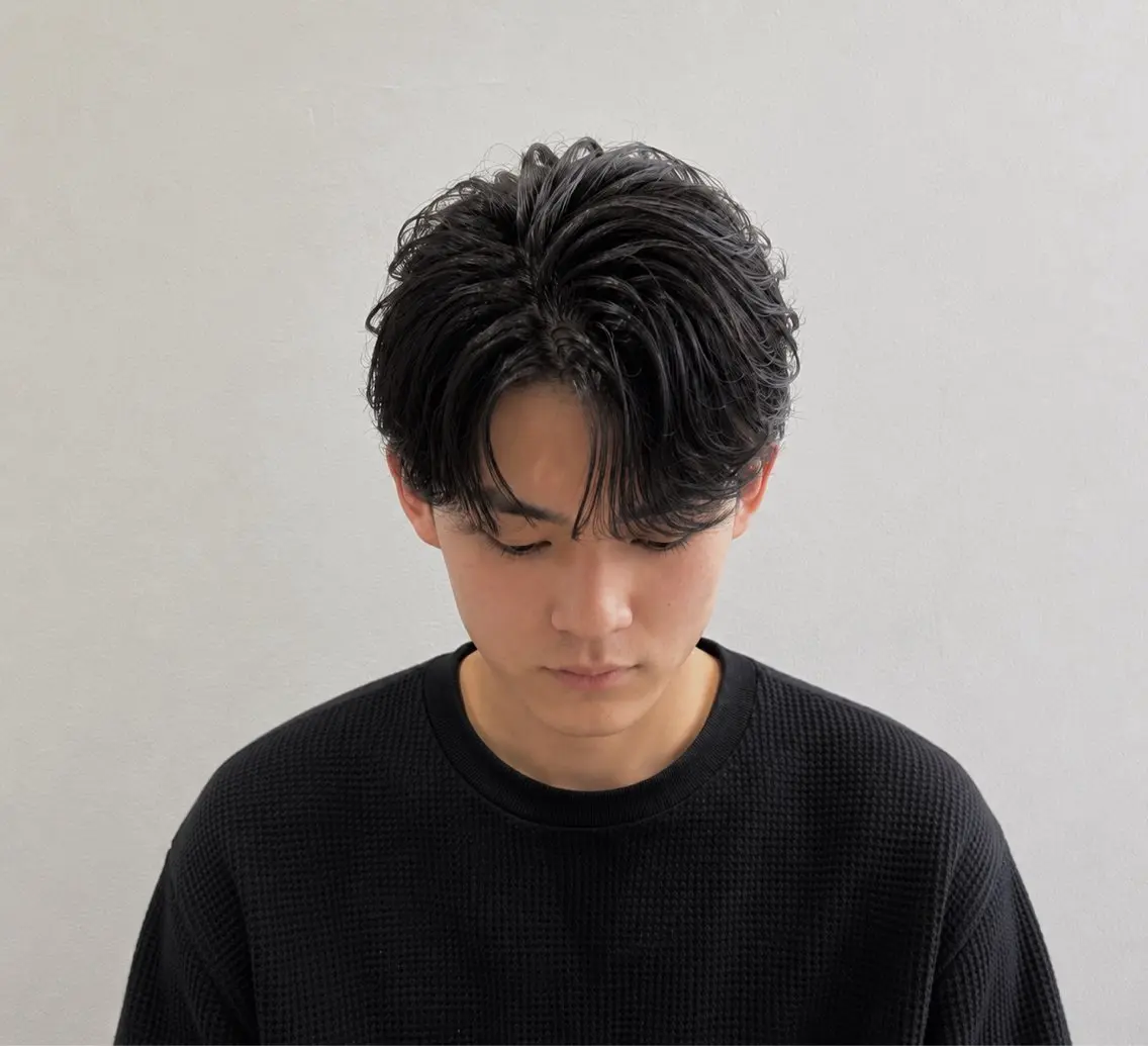 ショート パーマ カット パーマ 吉田吏朱風 曲がる縮毛矯正のヘアスタイル