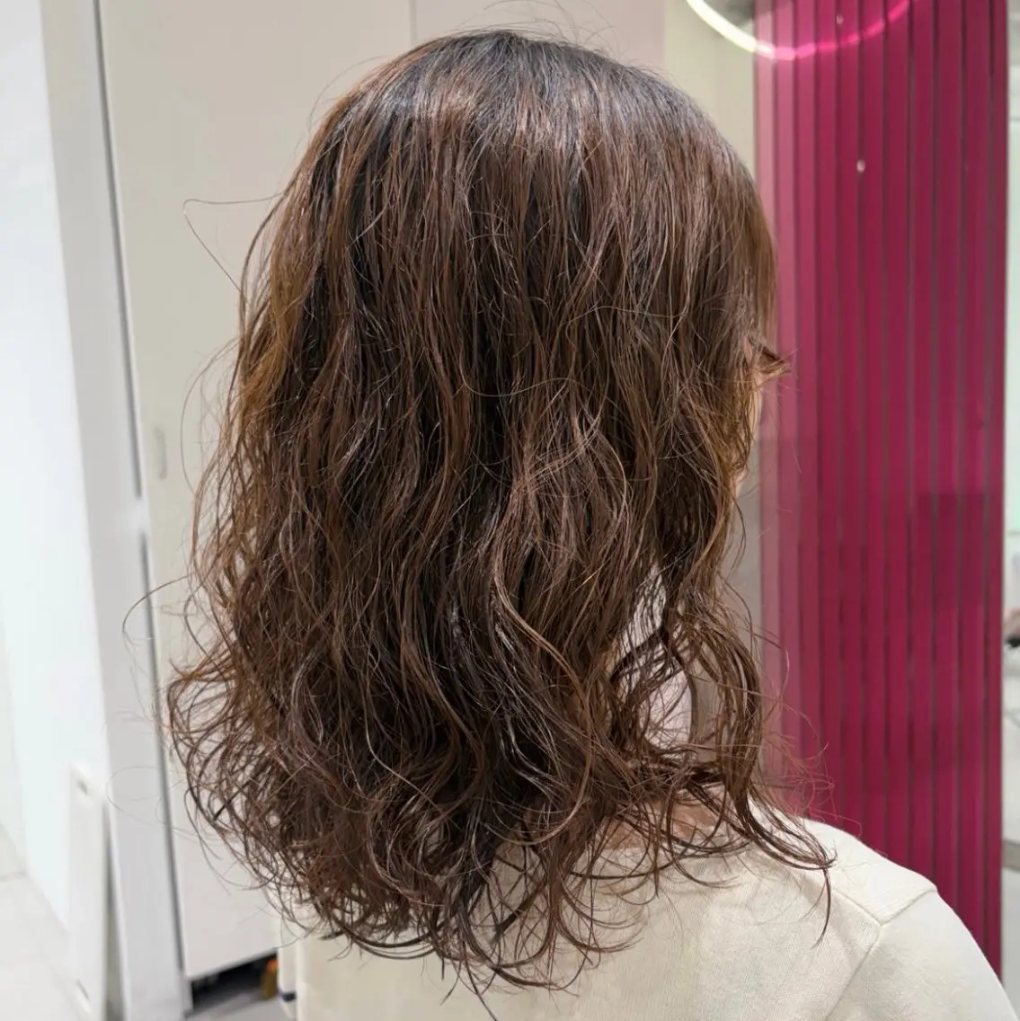 ミディアム パーマ カット パーマ HARUHI 銀座 美容師౨ৎ⋆˚のヘアスタイル