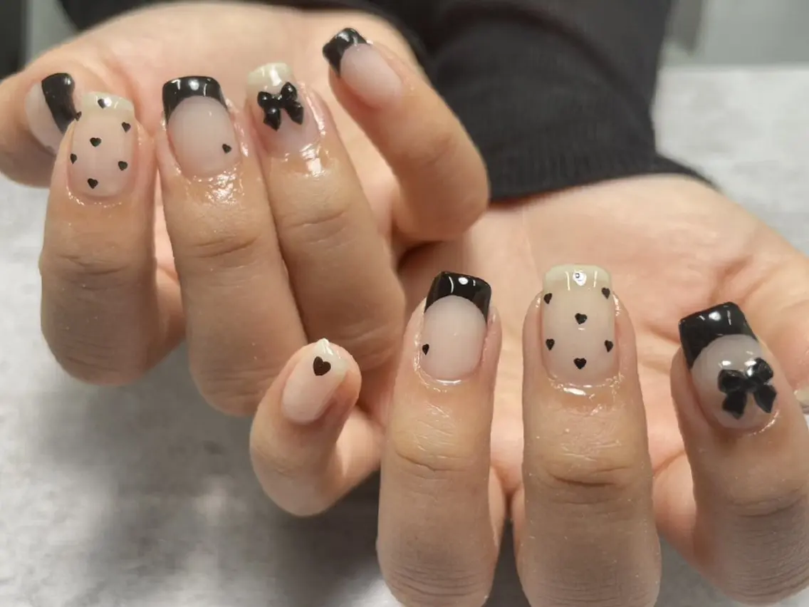 ネイル ドット ハート リボン k+1💅🏻 miyukiのネイルデザイン