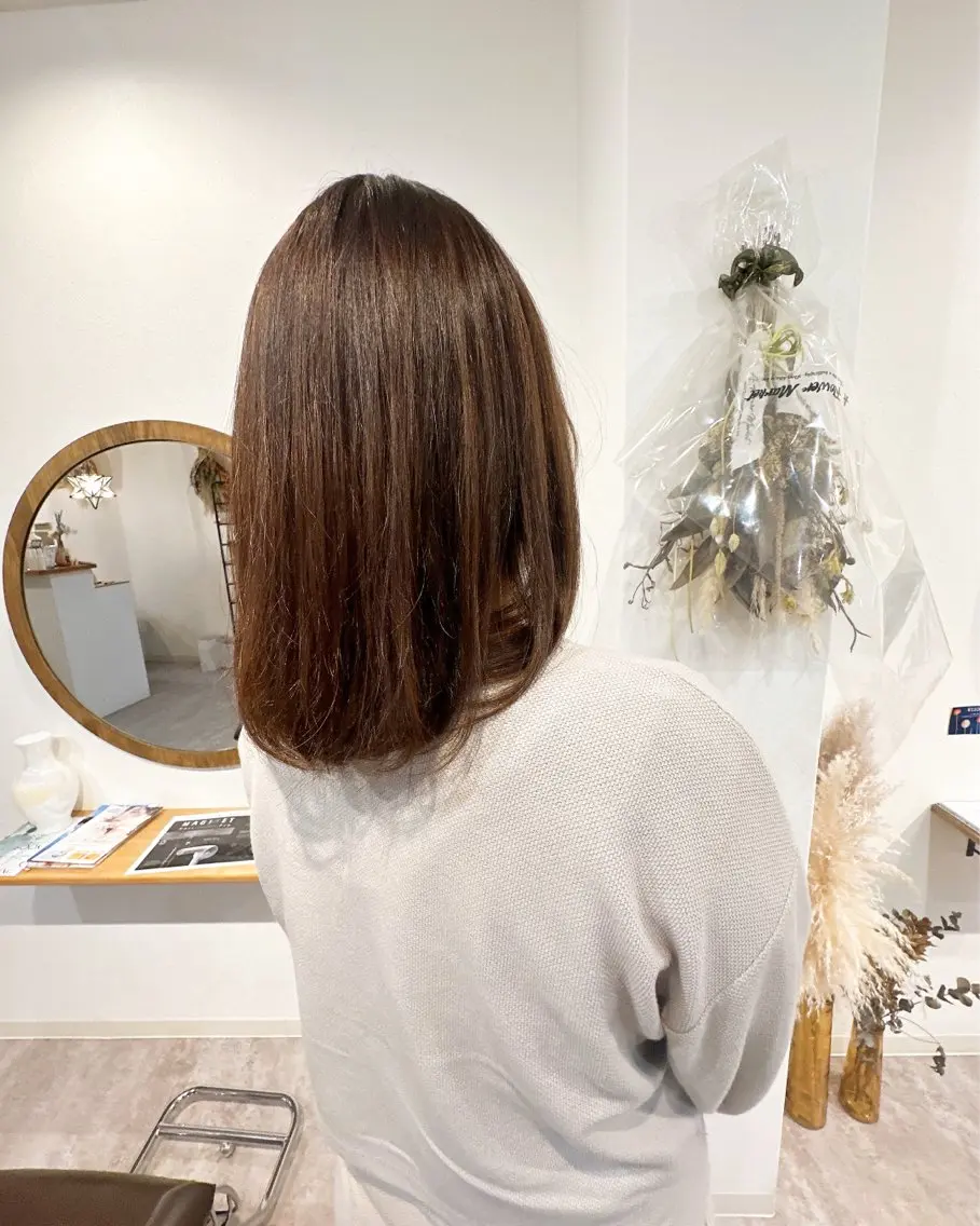 ミディアム カラー 梅田 薫のヘアスタイル