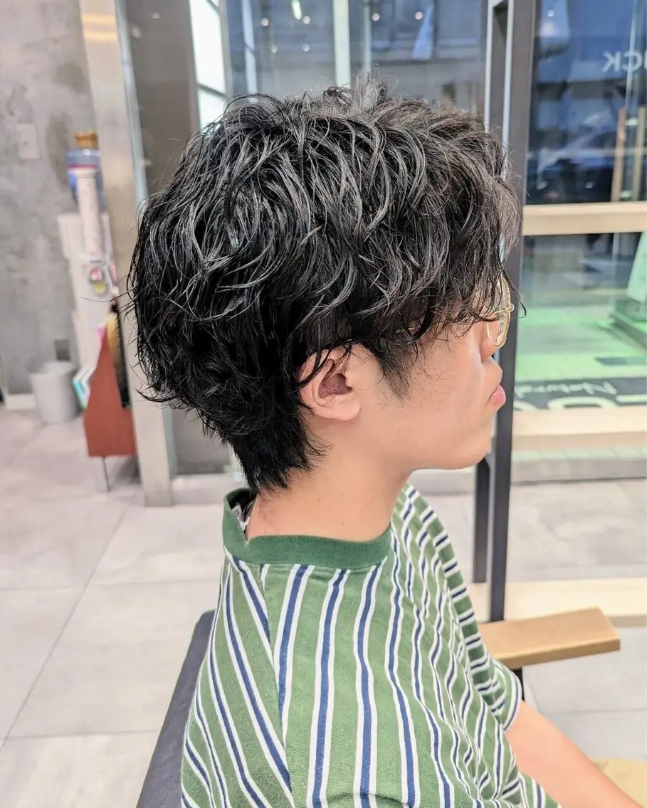 ショート パーマ メンズ メンズブリーチ ボブ 髪質改善 レイヤーカット ショートヘア カット パーマ トリートメント LUCK 本厚木店のヘアスタイル