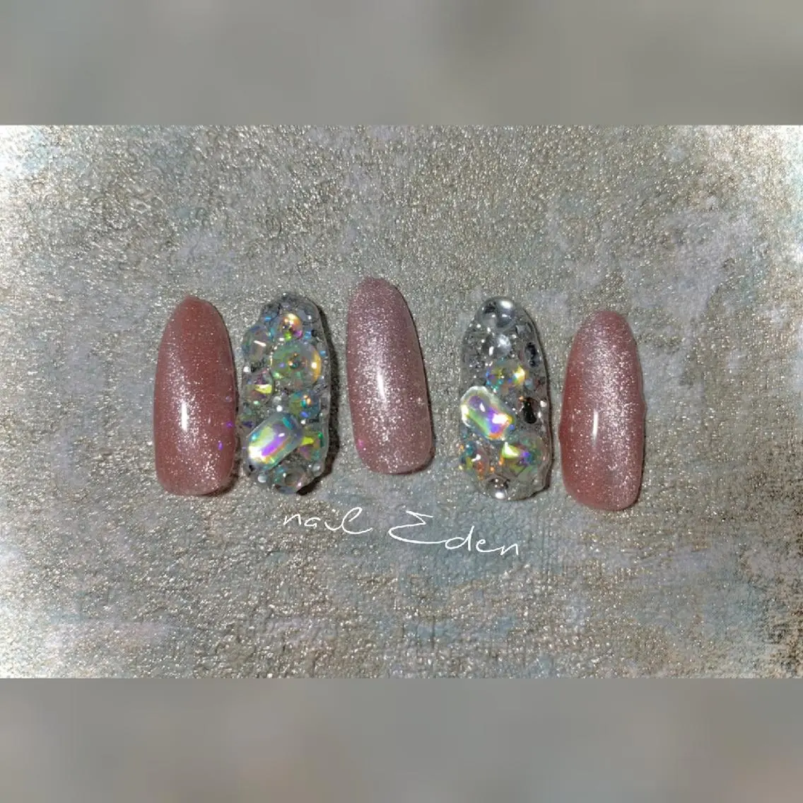 ネイル アートネイル Eden ♾️のネイルデザイン