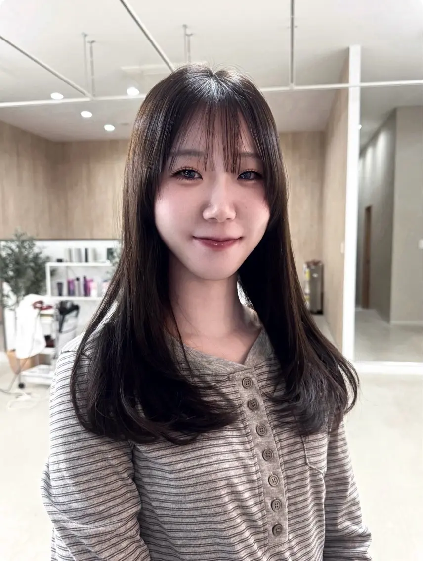 【デビューチェックモデル様✨️】24歳以下限定!!カット+カラー+髪質改善トリートメントの写真