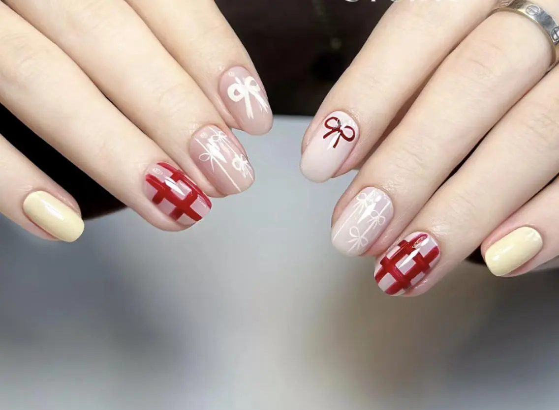 ネイル ハンドネイル 🎀 UU_nailのネイルデザイン