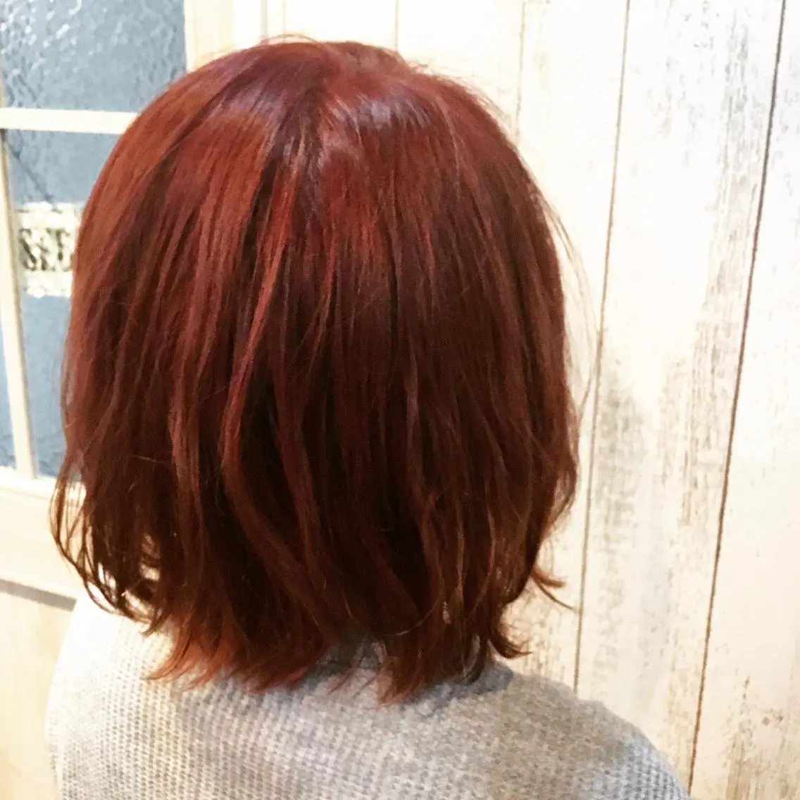 ミディアム カラー embrace エンブレイスのヘアスタイル