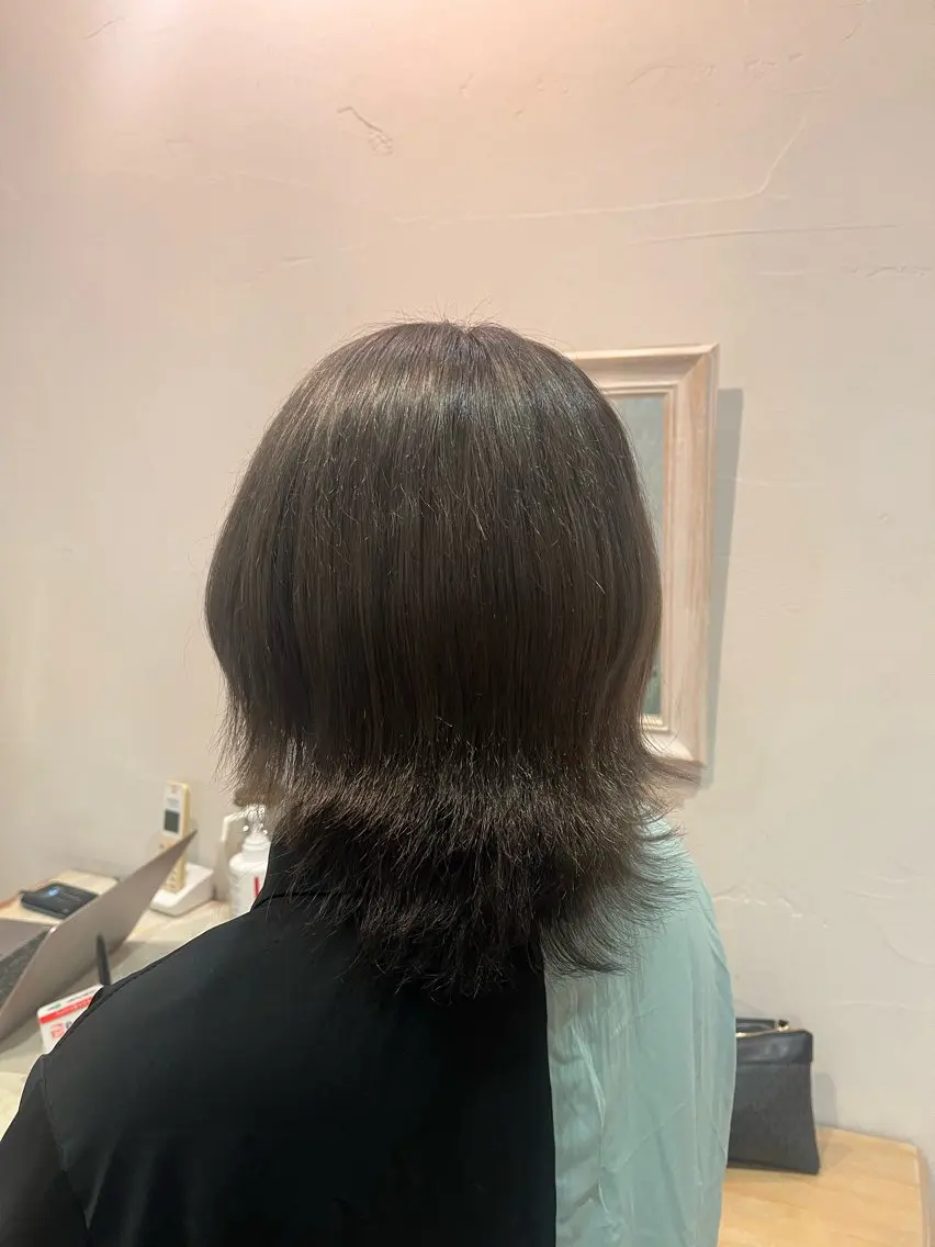 ショート アッシュ 佐竹 渚のヘアスタイル