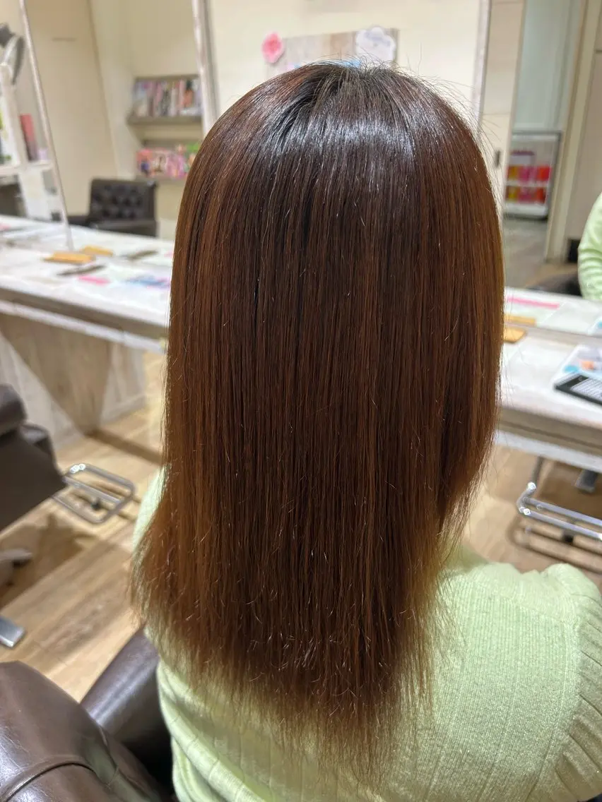 セミロング 縮毛矯正 小川 遥加のヘアスタイル