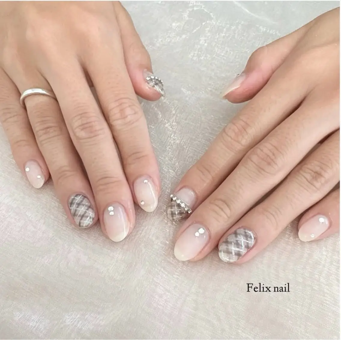 ネイル ハンドネイル Felixnail TANAKA🐰🤍のネイルデザイン