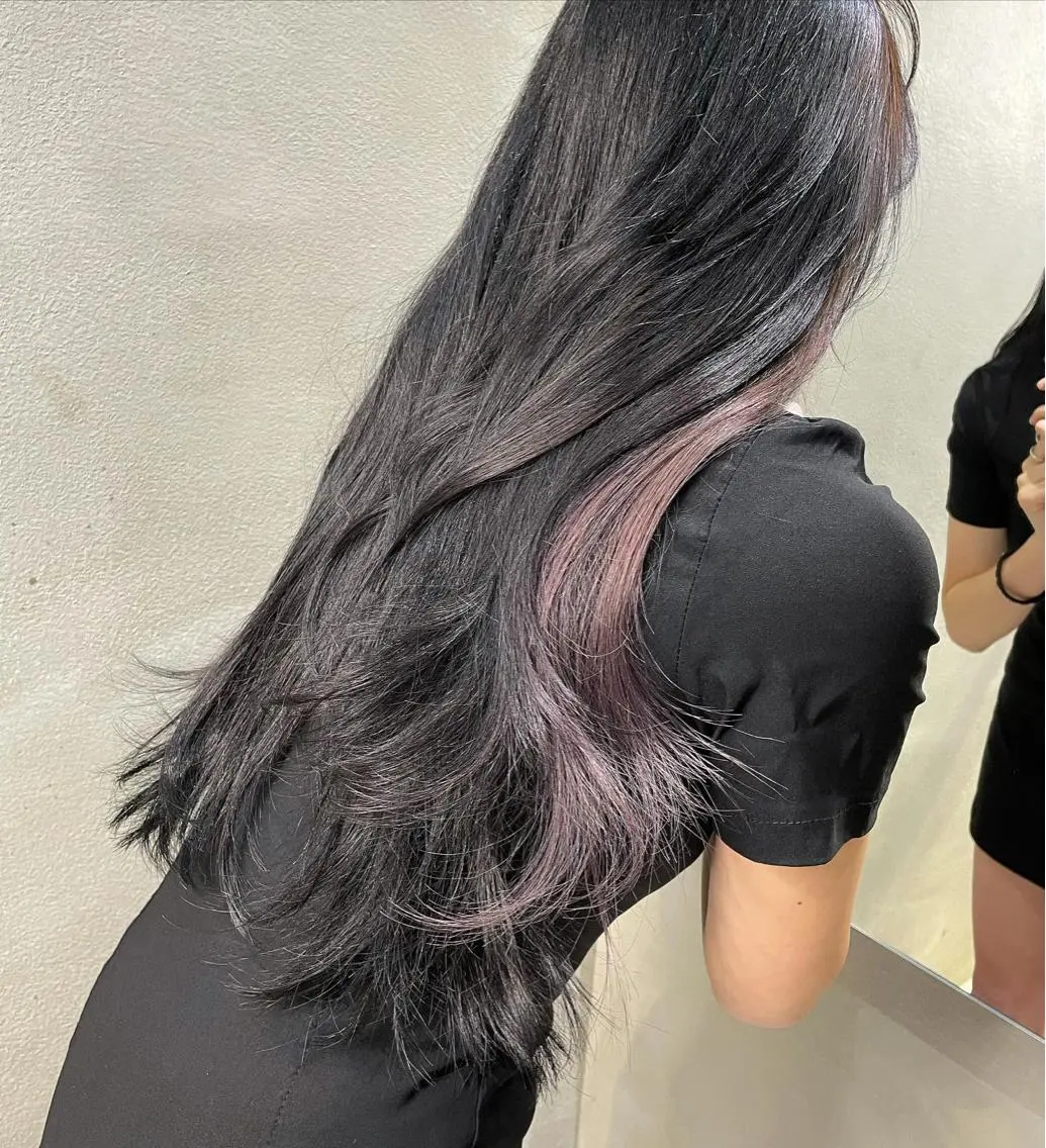 ロング アッシュ ワンホンヘア 透明感カラー×小 顔レイヤー♡ヒデさんのヘアスタイル