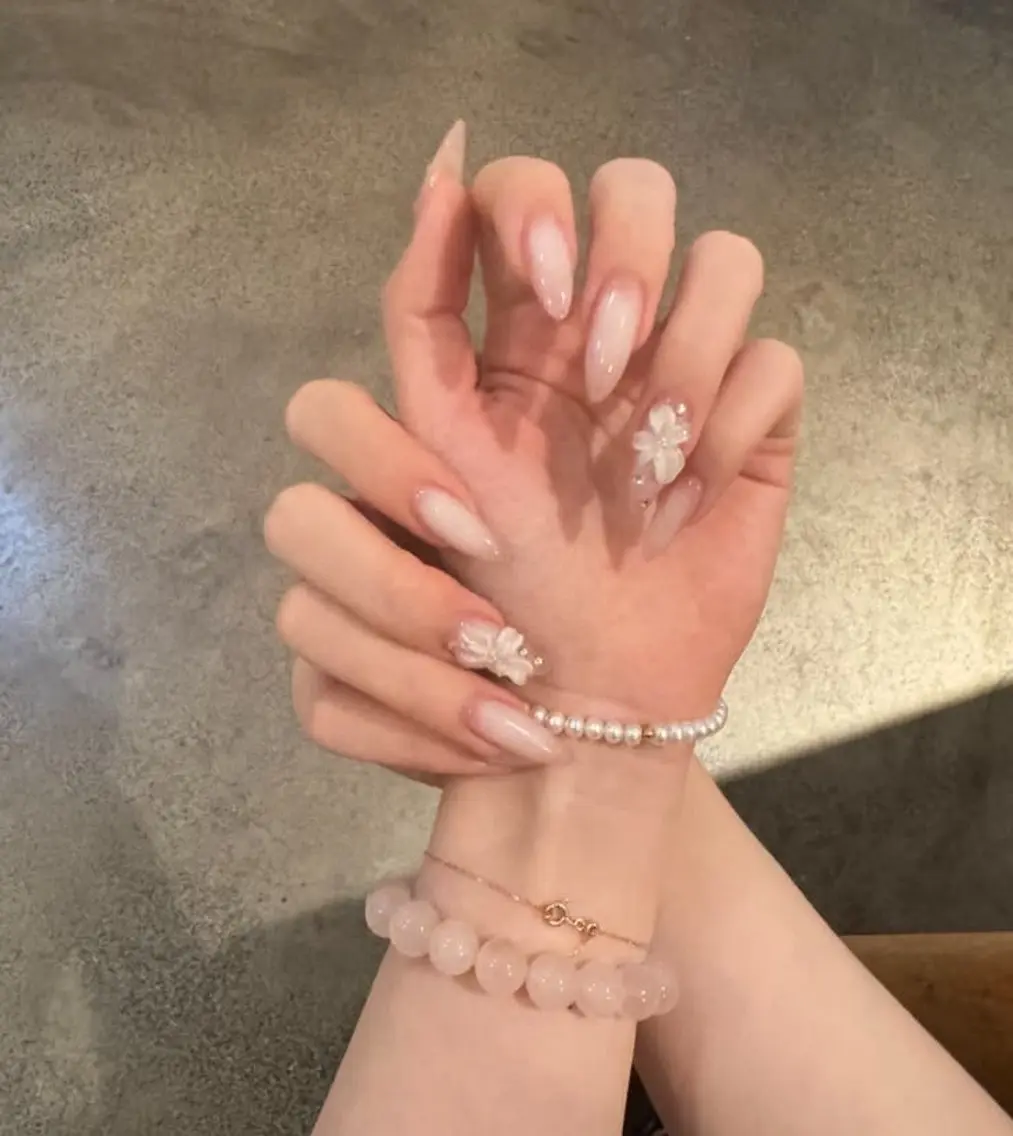 ネイル ハンドネイル Emiii Ana.chuoのネイルデザイン