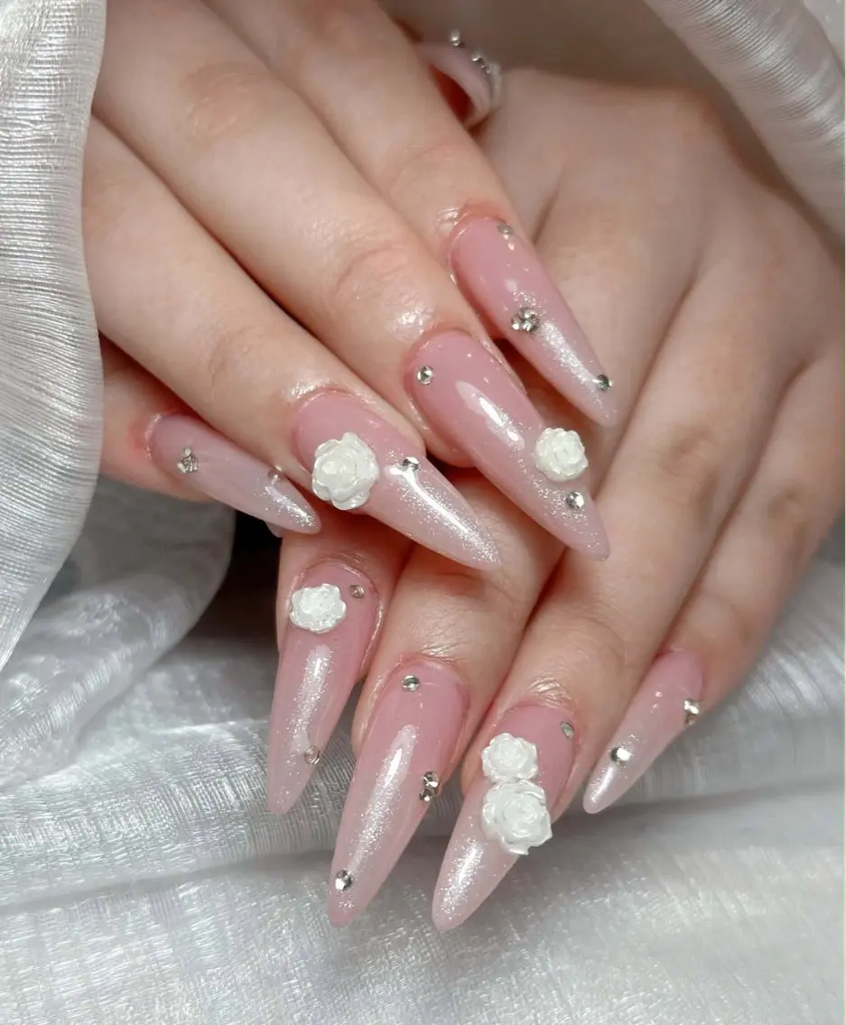 ネイル アニマル柄 ブラウン フットネイル フレンチネイル 韓国ネイル ハンドネイル Lisa Nail Salonのネイルデザイン
