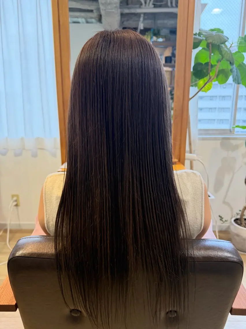 ロング RENA｜透明感 カラー×癒しスパのヘアスタイル
