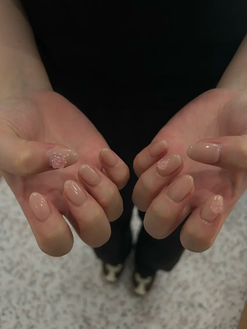 ネイル ハンドネイル 小松 千冬のネイルデザイン