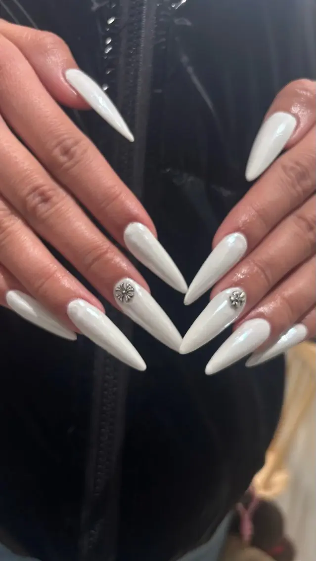ネイル ハンドネイル 🐬Cxxu° Nail✝️のネイルデザイン
