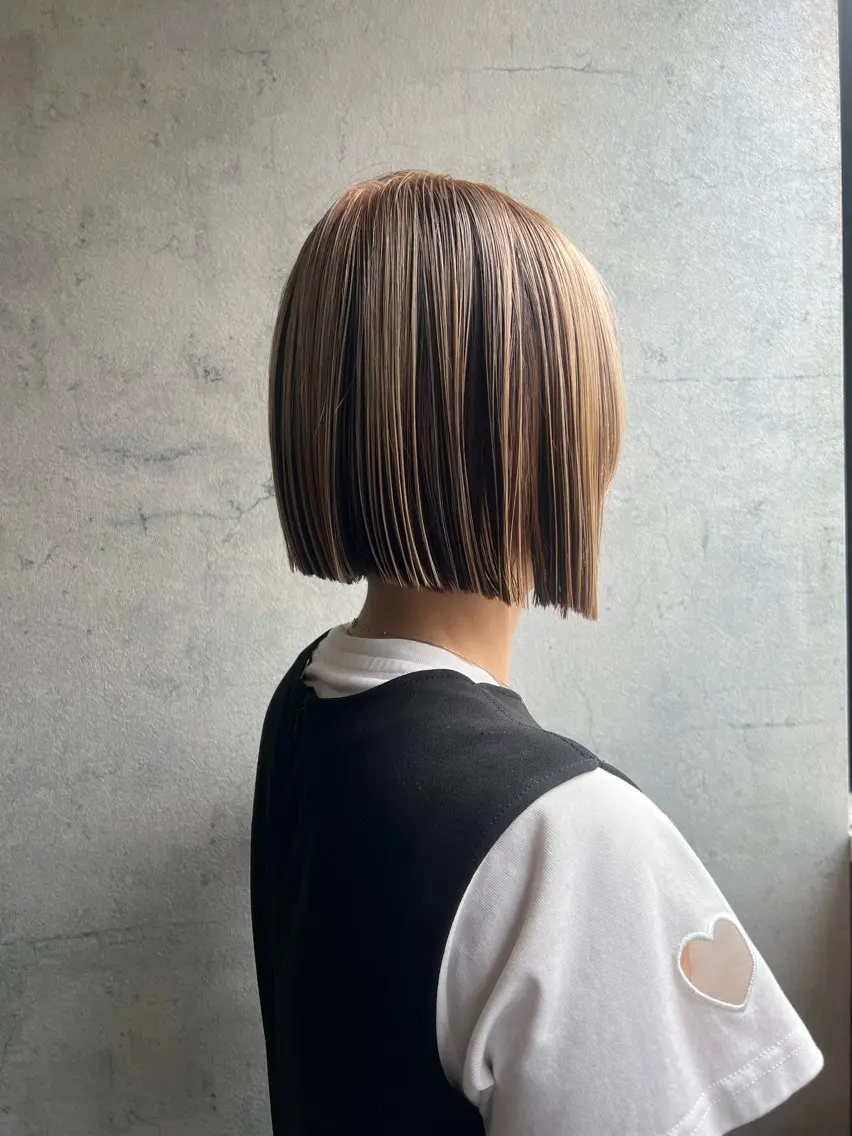 ショート カラー ブリーチ カット ヘアカラー 原田 和幸のエステ・リラクイメージ
