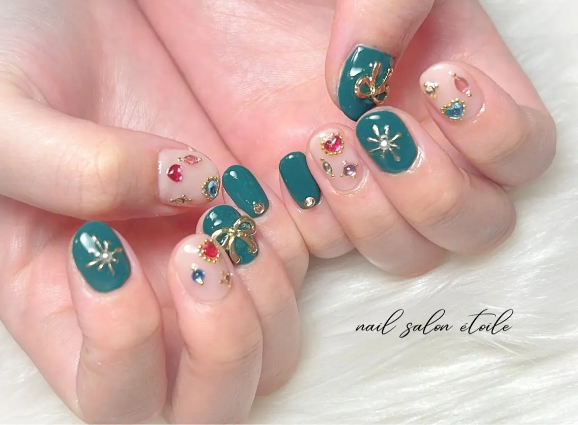 ネイル 卒業式 グリーン 持ち込み リボン ハンドネイル nail salon étoileのネイルデザイン