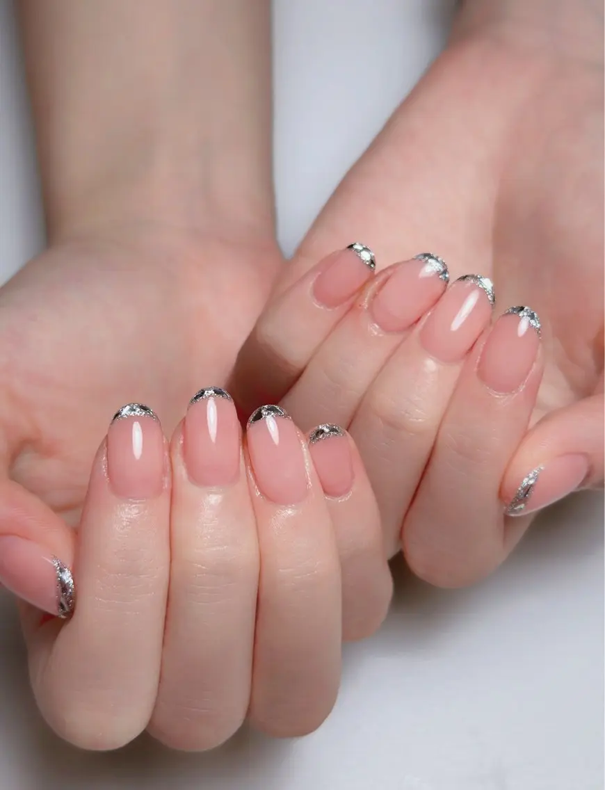 ネイル オーロラネイル 長さ出し フットネイル ラメ(グリッター) ラメグラデーション ハンドネイル 👍thumbs up nail👍のネイルデザイン