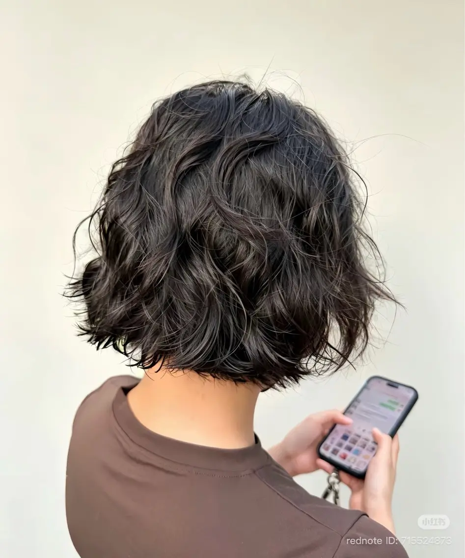 ショート ボブ ボブパーマ RYOのヘアスタイル