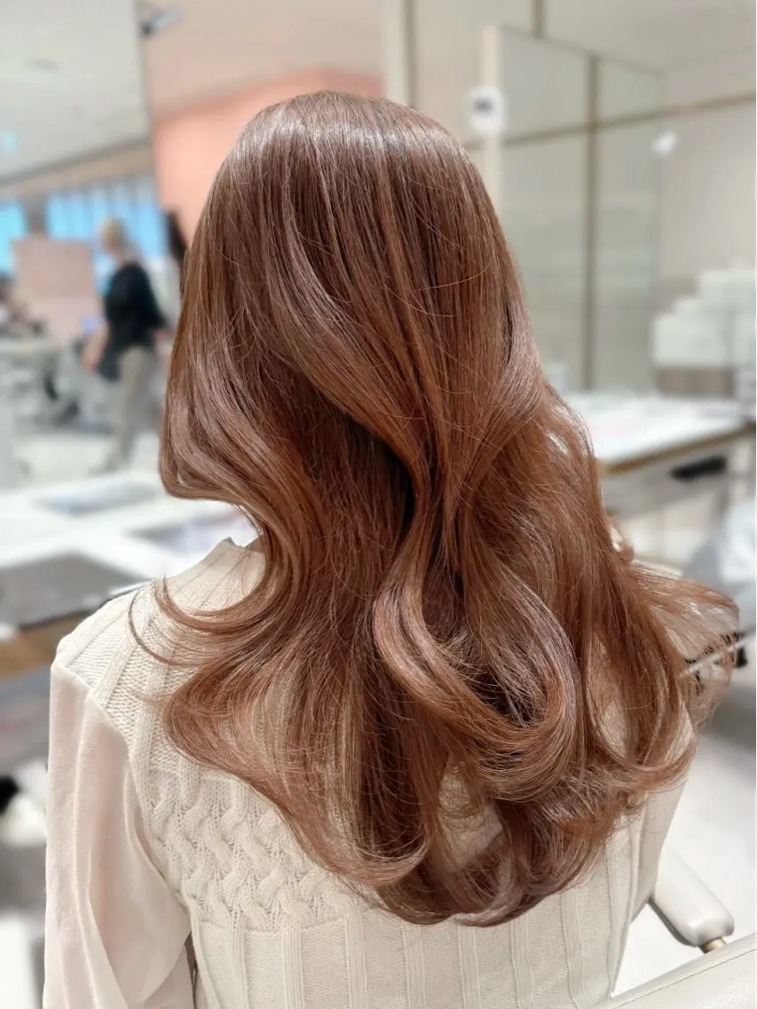 ミディアム カラー カット ヘアカラー トリートメント ヘッドスパ ヘアセット 韓国ヘア/レイヤー/ 顔まわり/りょーとのヘアスタイル