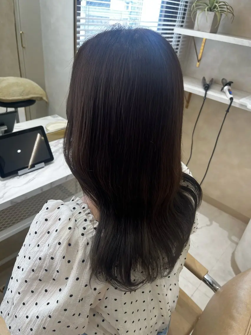 セミロング 似合わせカット カット ヘアカラー nao🎀zina 透明感/艶髪のヘアスタイル
