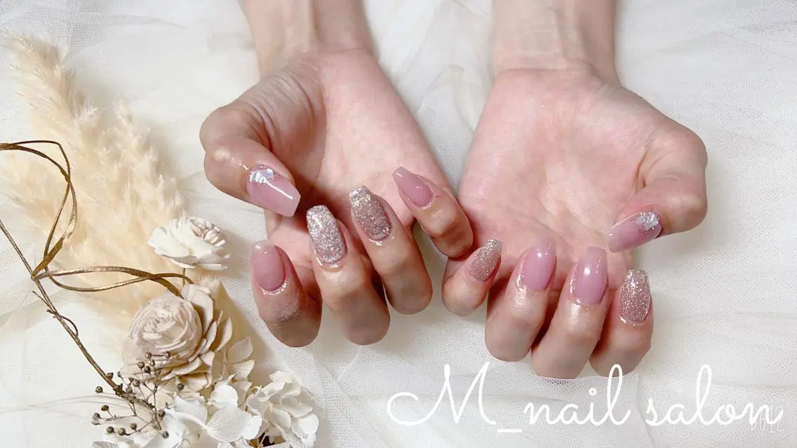 ネイル シンプルネイル M_ nail salonのネイルデザイン