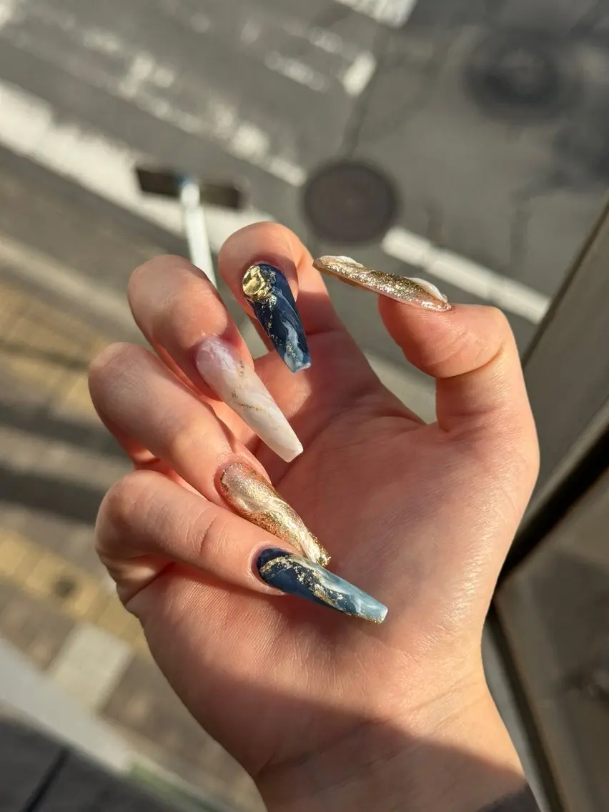 ネイル ニュアンスネイル スカルプネイル ハンドネイル AOI💅🏾 LUCAS 千葉のネイルデザイン